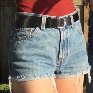 Vintage Levi’s denim shorts
